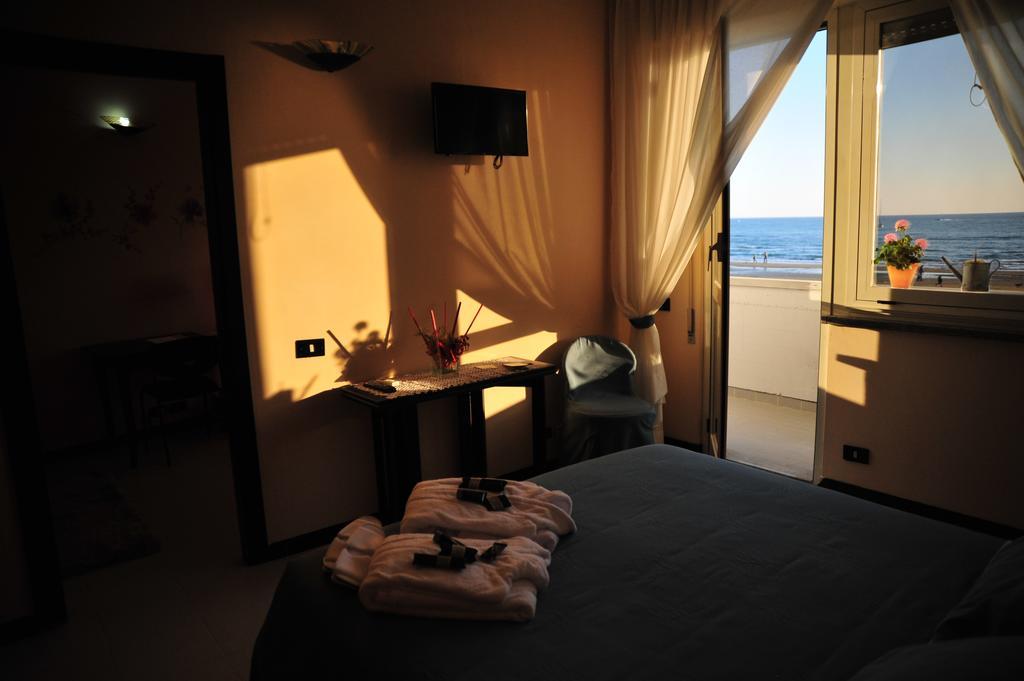Marocca Hotel Nettuno Ruang foto